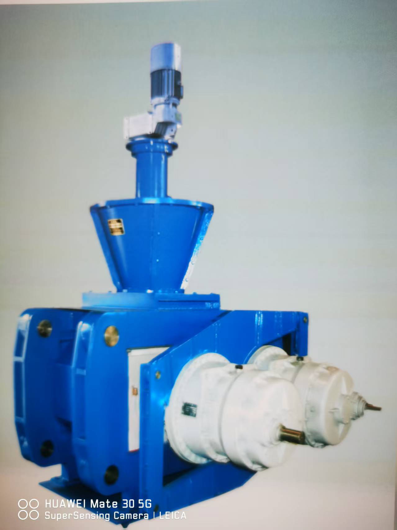 российский красный калий, белый калий, сульфат калия, комплексные удобрения и другие экструзионные грануляторы LyQ