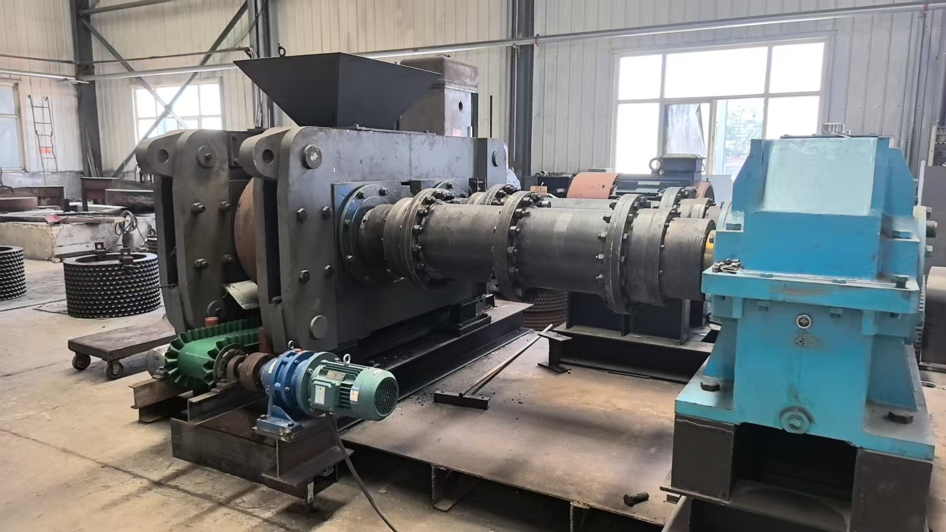 серия Jy для гранулирования органических удобрений методом экструзии